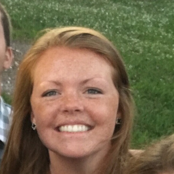 Profile Picture of Meaghan Fitzpatrick (@mdfitz12) on Poshmark