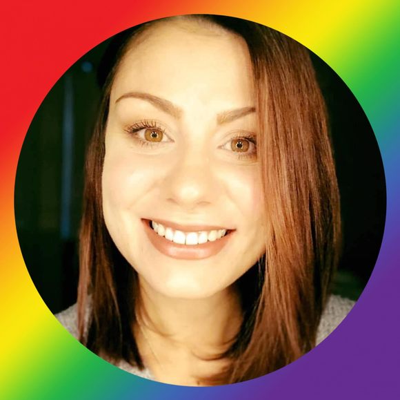 Profile Picture of Chelsea Fagely (@cf7526) on Poshmark