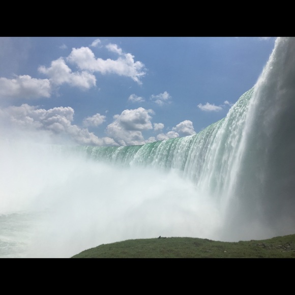 Profile Picture of Alex Totin (@atotin) on Poshmark