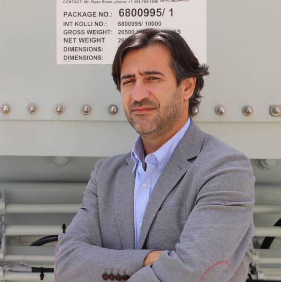 Profile Picture of Paulo Pereira (@paulopereira) on Poshmark