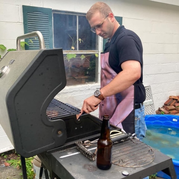 Profile Picture of Knicklas Emden (@johnstown420) on Poshmark