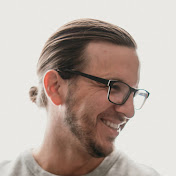 Profile Picture of Quinn Bell (@quinnbell) on Youtube