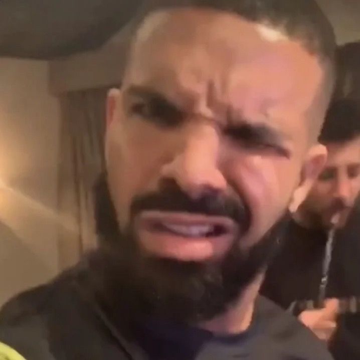 Profile Picture of Adam (@admnna) on Tiktok