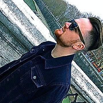 Profile Picture of James Burrows (@JamesBurrows92) on Twitter