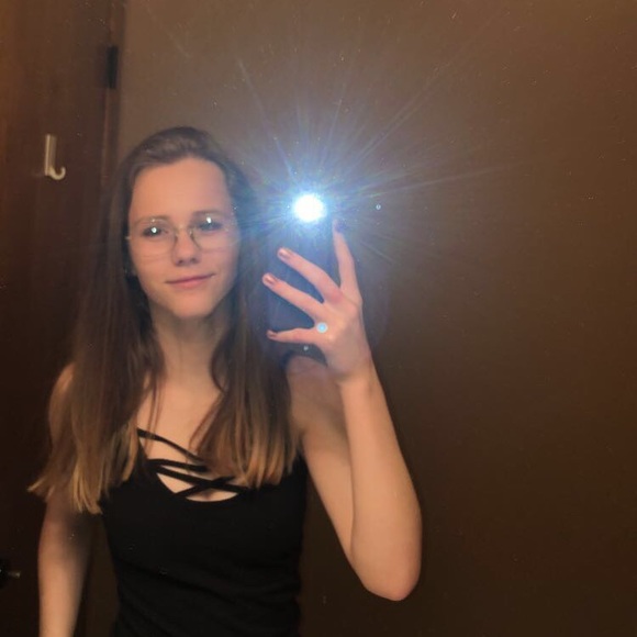 Profile Picture of Trinity Adolf (@trinityadolf) on Poshmark