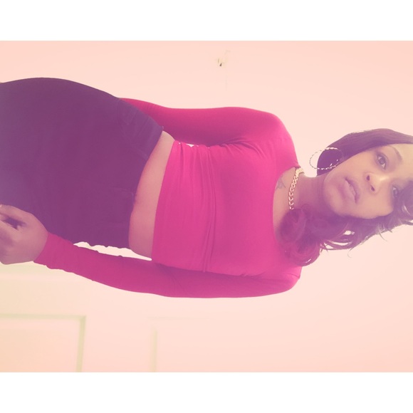 Profile Picture of Keisha Andrews (@capturedbykei) on Poshmark