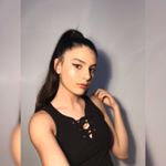 Profile Picture of | 𝓐𝓜 🦂| (@auroramata_) on Instagram