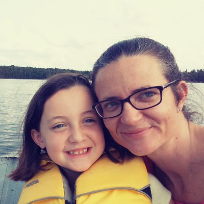 Profile Picture of Julie Sinclair (@JECSinc) on Twitter