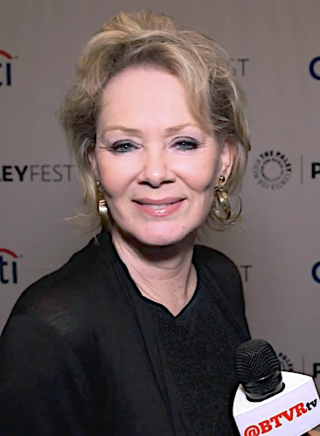 Profile Picture of Jean Smart filmographyon Wikipedia