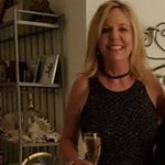 Profile Picture of Roxanne Jeffries (@margsaltrox) on Instagram