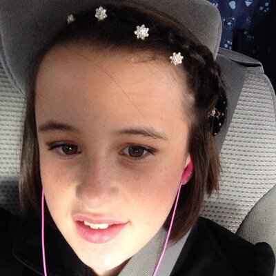 Profile Picture of Caitlin (@Caitlin_mcginn_) on Twitter