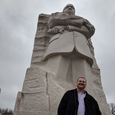 Profile Picture of Louis Paul Romero (@louispaulromero) on Twitter