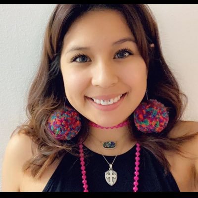 Profile Picture of Crystal (@_CrystalPina) on Twitter