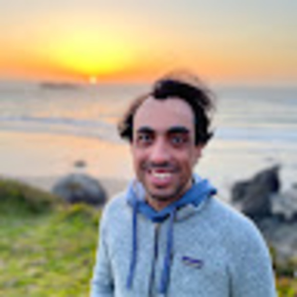 Profile Picture of Mohammad Mirzadeh (@mirzadeh) on Poshmark