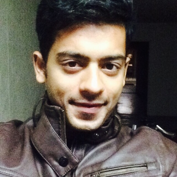Profile Picture of Shail Shah (@shahshail) on Poshmark