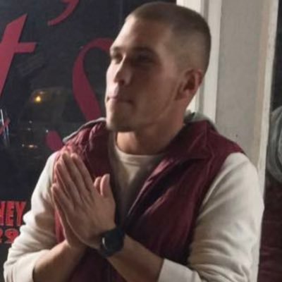 Profile Picture of Dustin (@DustinCalvert1) on Twitter