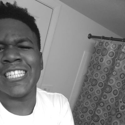 Profile Picture of Omar Holmes Jr. (@Saucey_Liloh) on Twitter
