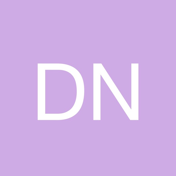 Profile Picture of Destiny Neblett (@dneblett) on Poshmark