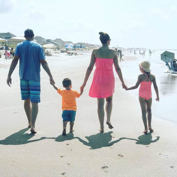 Katie Mariani - Poshmark Profile Picture of Katie Mariani (@katie_mariani) on Poshmark