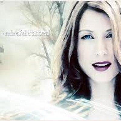 Profile Picture of Mina Cox (@CoxMina) on Twitter