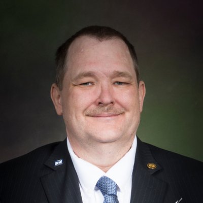 Profile Picture of Karl Simonson (@KS54128) on Twitter