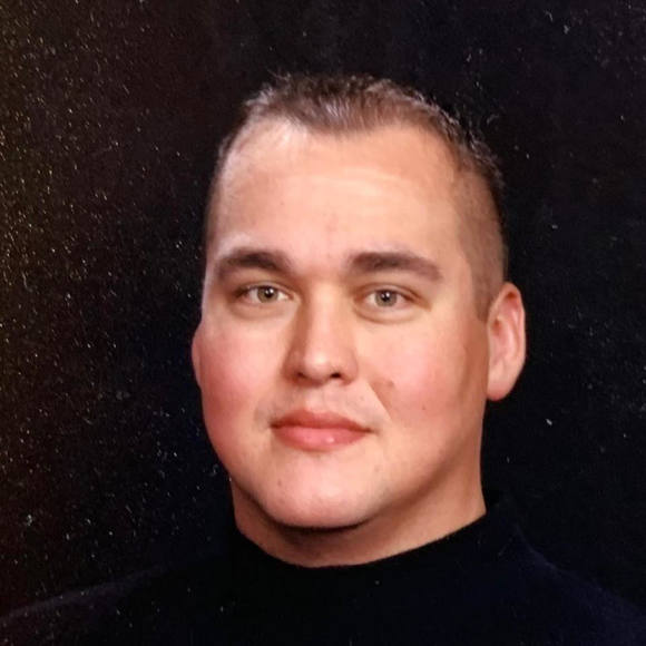 Profile Picture of Bob Ruggles (@bruggs1013) on Poshmark