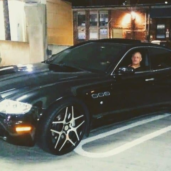 Profile Picture of Jimmey Hale (@cowbeezyon1) on Poshmark