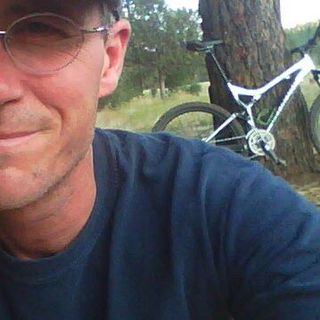 Profile Picture of Erik Jules (@erik.jules) on Facebook