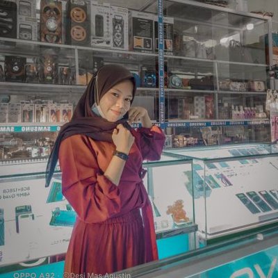 Profile Picture of Desi Mas Agustin (@DesiMasAgustin1) on Twitter