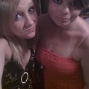 Profile Picture of Laura Jahr (@laurajahr) on Myspace