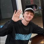 Profile Picture of Andrew Heller (@Andrew-Heller) on Facebook