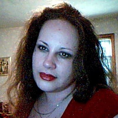 Profile Picture of Antoinette Wells (@i_antoinette) on Twitter