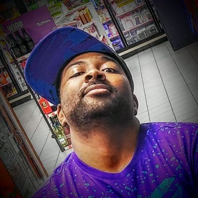 Profile Picture of James Cline Jr (@DaNERDLoVA) on Twitter