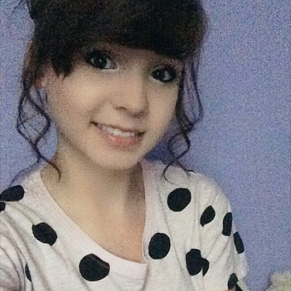 Profile Picture of Megan Shihady (@meganshihady) on Poshmark