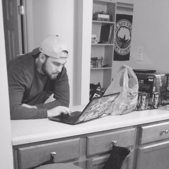 Profile Picture of Matthew Gardner (@theacewookie) on Poshmark