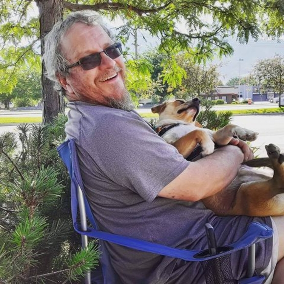 Profile Picture of Clark Lindquist (@clarklindquist) on Poshmark