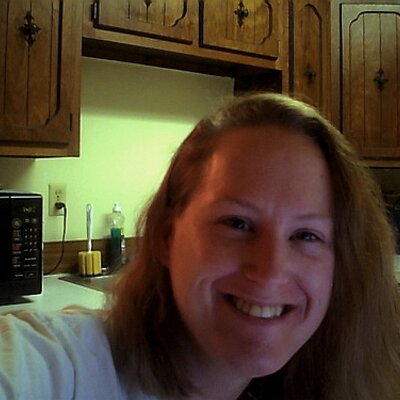 Profile Picture of Cynthia McLaughlin (@cjmclaughlin74) on Twitter