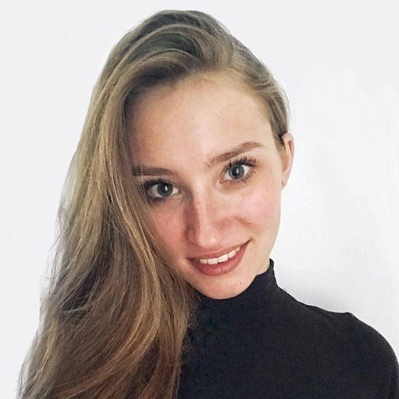 Profile Picture of Liesa Hämmerling (@lottelottae) on Poshmark