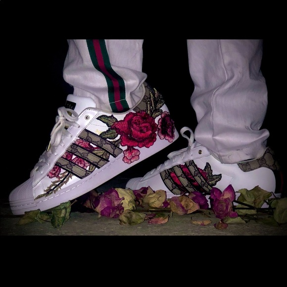 Profile Picture of Jesse Woods (@jessewoods2521) on Poshmark