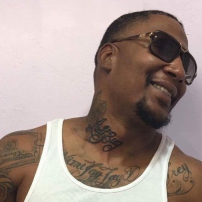 Profile Picture of Maurice Linton (@bumperjacc778) on Twitter