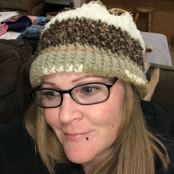 Dawn George - Poshmark Profile Picture of Dawn George (@dmsteele2011) on Poshmark