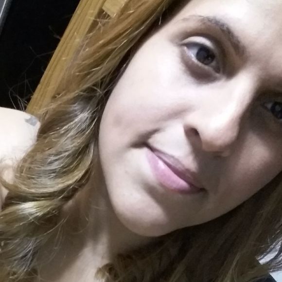 Profile Picture of Grisel Perez (@vic0811) on Poshmark