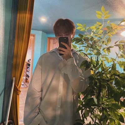 Profile Picture of 𓍼yanna ²⁴ʰ𓍯; Ia Won Ebg🤩 (@xuming_giggles) on Twitter
