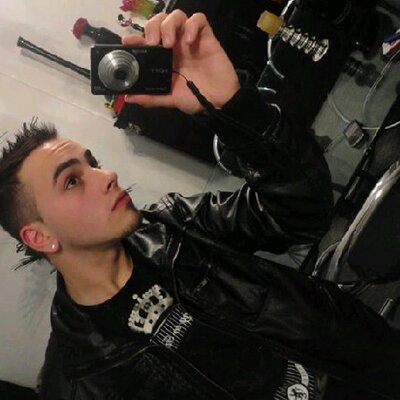 Profile Picture of Thomas•PЯ (@QueOndaSamuel) on Twitter