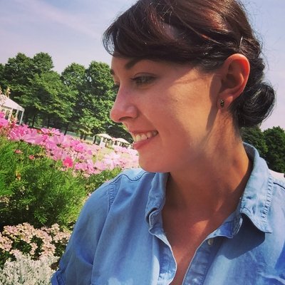 Profile Picture of Christine Morgan (@msChristineMo) on Twitter