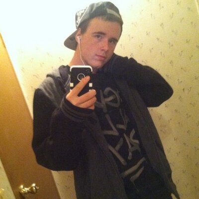 Profile Picture of Joseph Faulk (@bossSWAGjmf) on Twitter