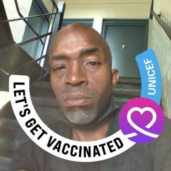 Profile Picture of Eric Leggett (@ericleggett52) on Poshmark