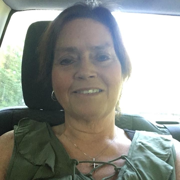 Profile Picture of Sherry Solomon (@sherrysolomon) on Poshmark