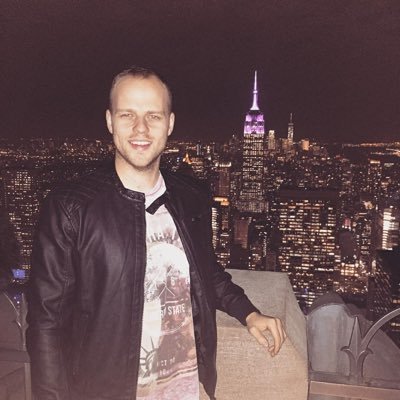 Profile Picture of Les Graham (@les_graham90) on Twitter
