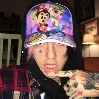 Profile Picture of Aron Mallory (Lostboi) (@aron.mallory.5) on Facebook